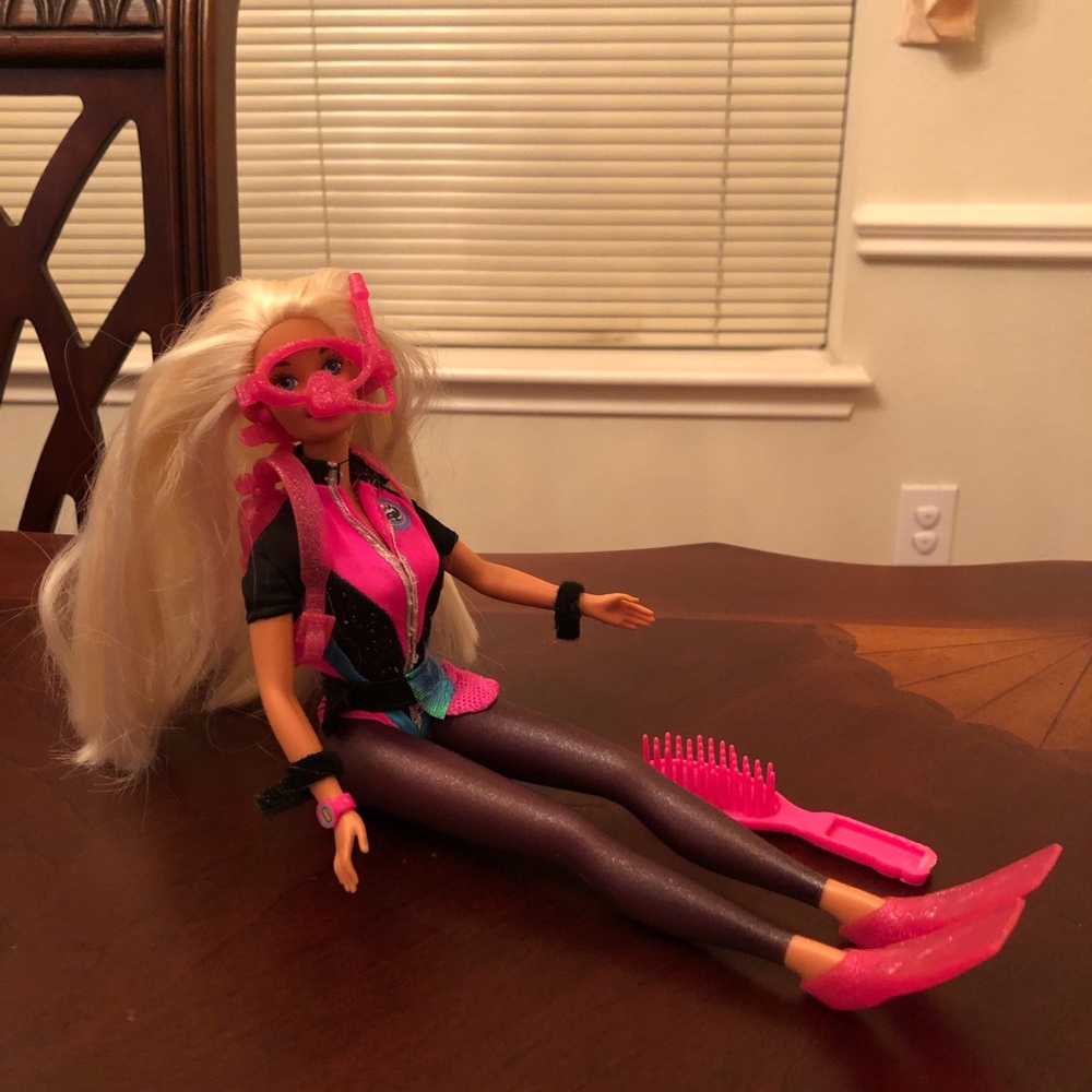 1996 Vintage Barbie Ocean Friends Whale scuba diving doll